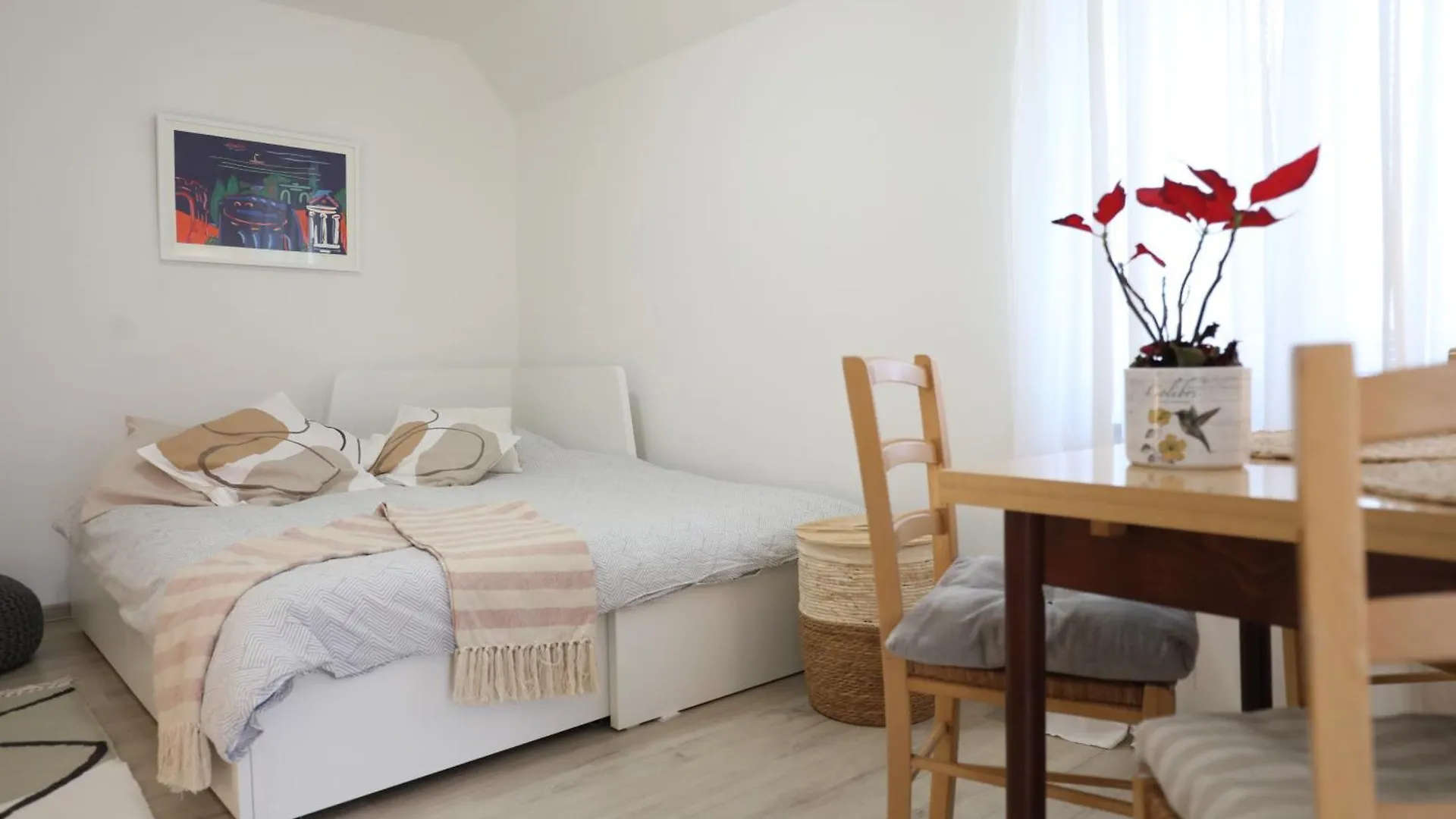 Apartment Mir Pula