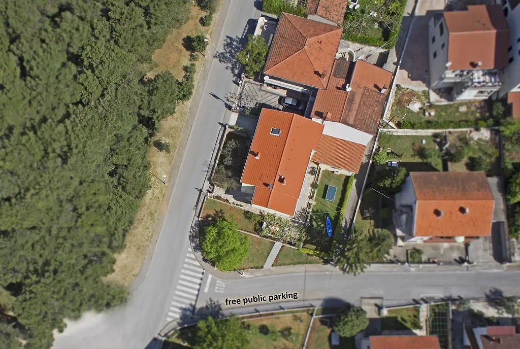Apartment Mir Pula