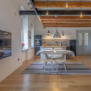 Bjork Apartment